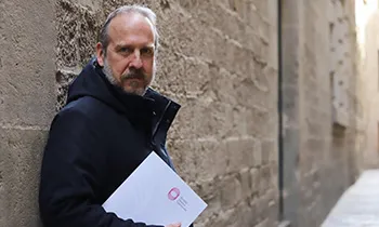 Sergi Raventós Panyella, Doctor en Sociologia per la Universitat Autònoma de Barcelona (UAB), és cap de l'Oficina del Pla Pilot per Implementar la Renda Bàsica Universal.